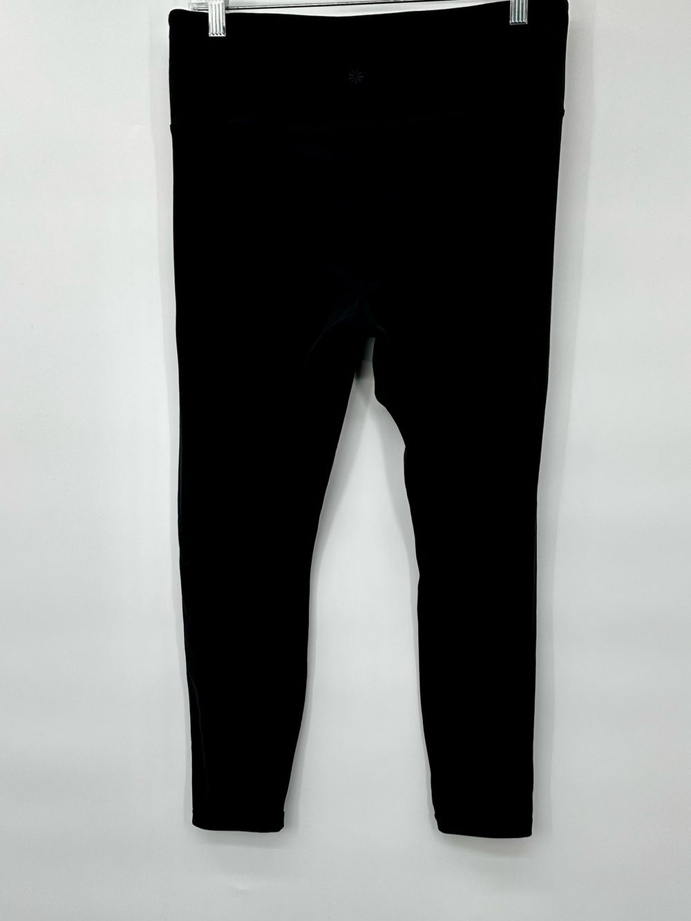 Athleta Black Elation 7/8 leggings size L